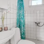 2 Bedroom Stunning In Сванеке