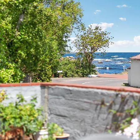 2 Bedroom Stunning In